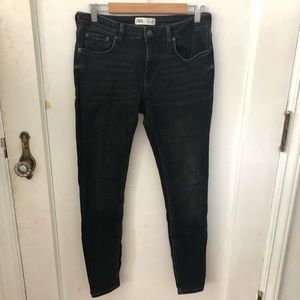 Zara Faded Black Midrise Jeans